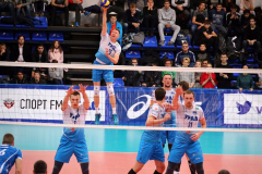 3881
